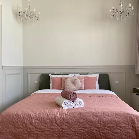 Apartment Royal Rose - Old Town