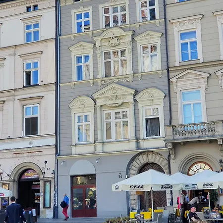 Main Square Aparthotel
