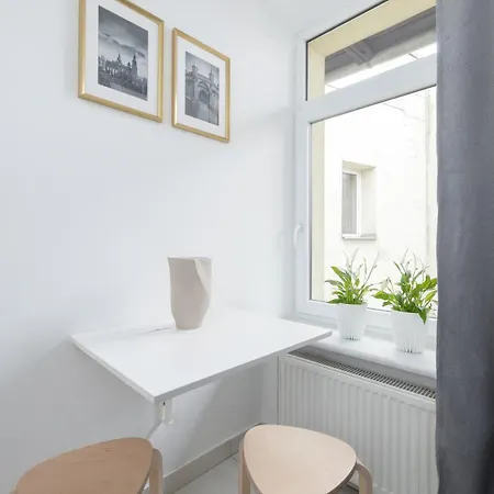 Apartment With Ac - Dluga 65