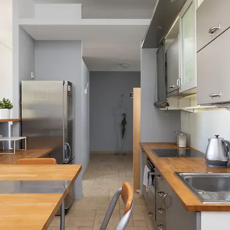Rainbow 1 Premium Apartment *