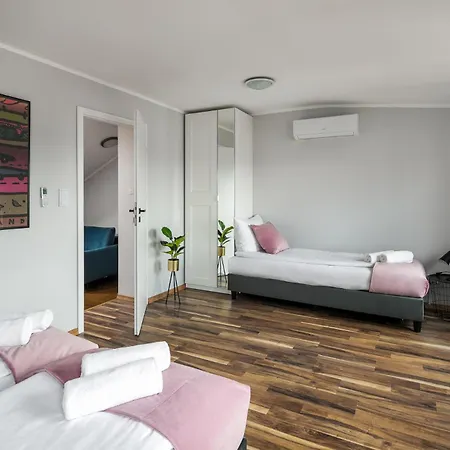 Corner House Apartment Krakow