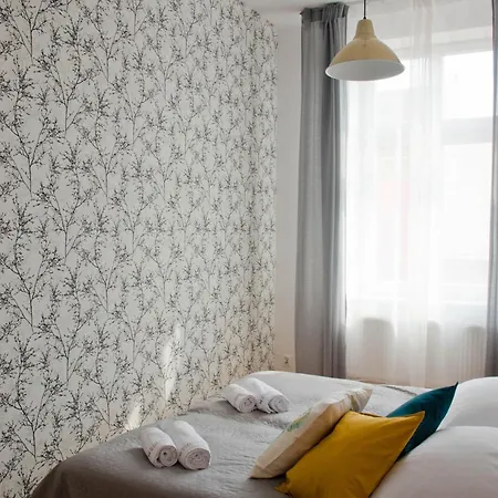 Sleeping In Main Market Apartment
