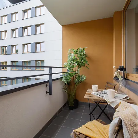 Eklsuzywny Z Parkingiem W Krakowie By Renters Prestige Krakow
