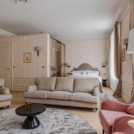 Unicus Palace Old Town - Destigo Otel 5*