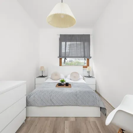 Apartment Nowoczesny & Klimatyzowany Z Parkingiem By Renters Krakow