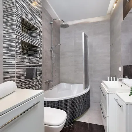 Apartment Nowoczesny & Klimatyzowany Z Parkingiem By Renters *
