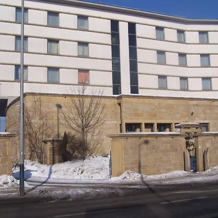 Otel Sympozjum & 4*