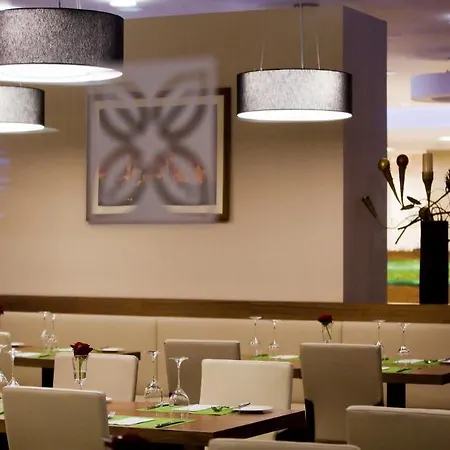Hilton Garden Otel 4*