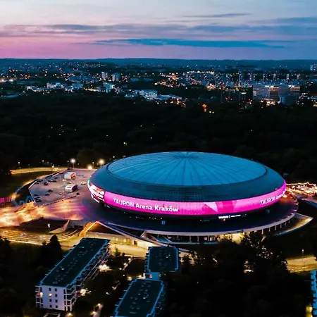 Lema Tauron Arena Two Bedroom Apartment Krakow