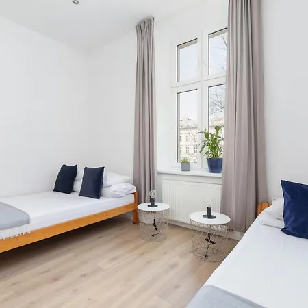3-bedroom - 51 Dietla Street * Krakow