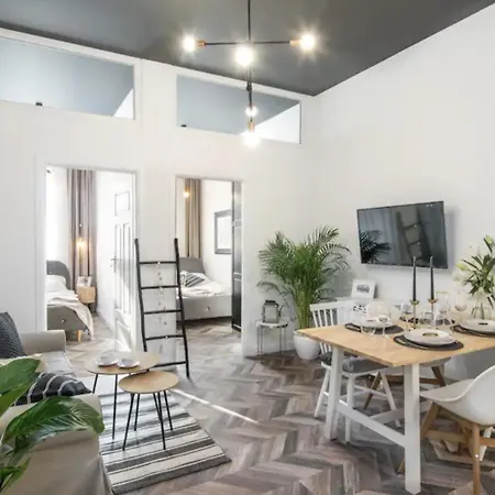 Jozefa 20 Street 2 Bedroom Cracovie