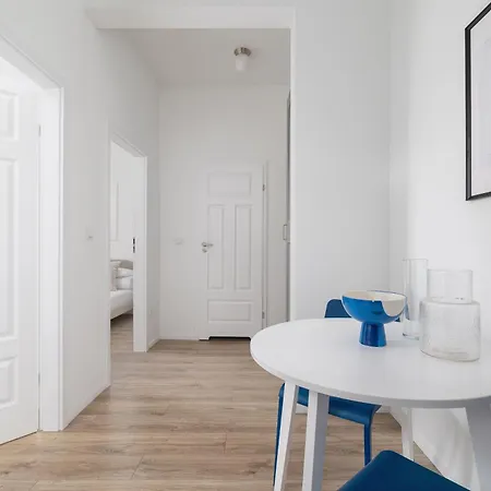 2 Bedroom - Dluga 65 Apartment