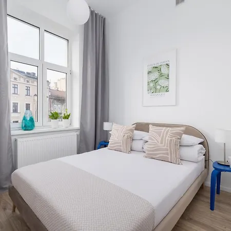 Apartment 2 Bedroom - Dluga 65