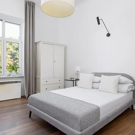 Apartment 1-bedroom - Dluga 65 Street *