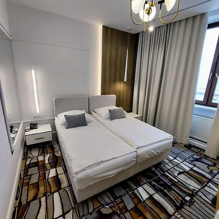 Kazimierz 3* Krasków