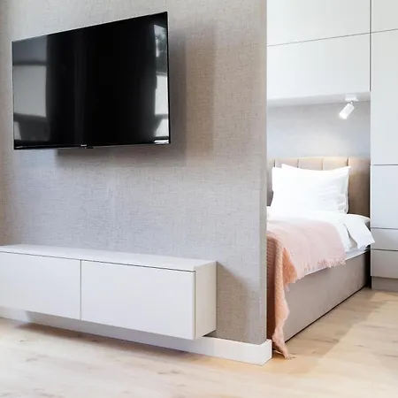 Apartament Househost Smolensk 33-308a *