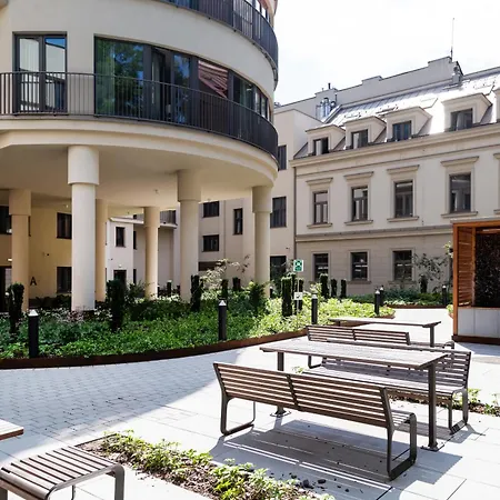 Househost Smolensk 33-308a * Kraków
