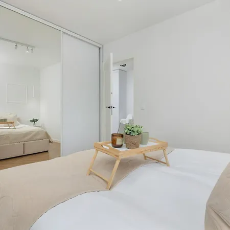 Zbozowa 2a Nowy Kleparz Cracow By Renters Apartment Krakow