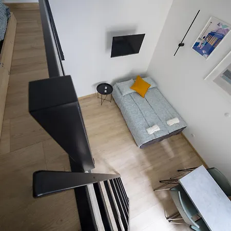 Apartment Center, Modern, Quiet Place By Homeclick *