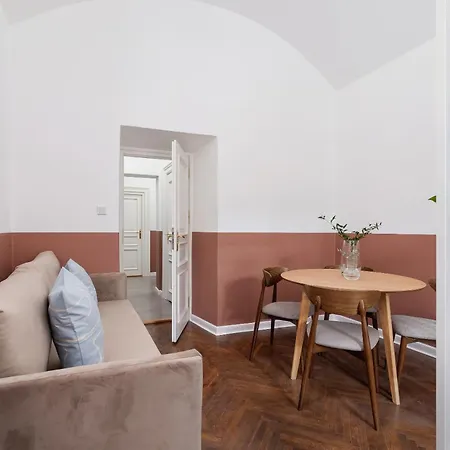 Appartement 2-bedroom - Rejtana 10