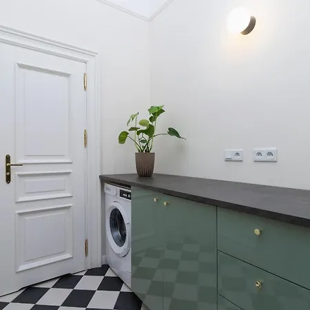 Apartment 3-bedroom - Rejtana 10 Krakow