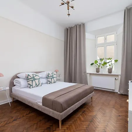 Apartment 3-bedroom - Rejtana 10 Krakow