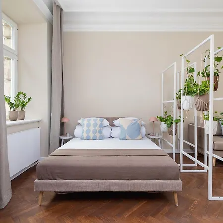 3-bedroom - Rejtana 10 Apartment Krakow