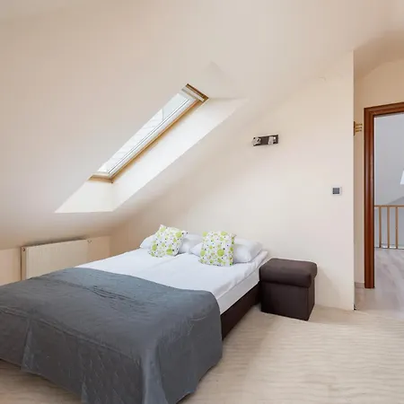 Family In By Rent Like 아파트