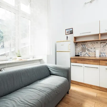 Charming Near The Main Market Square - By Upstairs Apartamento Cracovia