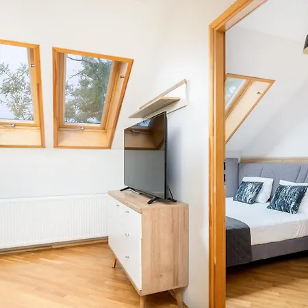 1898 Parkside Boutique Aparthotel 2*