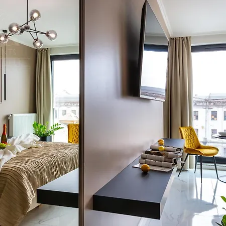 Fragola Rajska 3 - Modern Studios, Park Krakov
