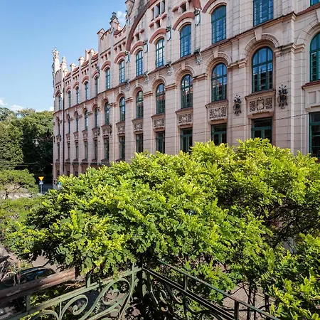 Apartamento Charming Near The Main Market Square - By Upstairs *