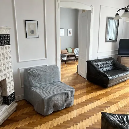 Large Next To Main Station - 85 M2 Apartment Krakow