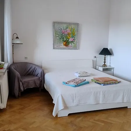 A Cosy Private In The Heart Of Old Podgorze *