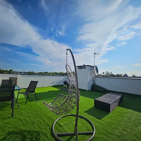 Luksusowy 60 M Z Jacuzzi Oraz Z Ogrodkiem Na Dachu Na Wylacznosc ! *