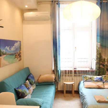 Apartment Blue Traveler Ac In Kazimierz