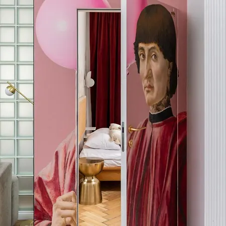Apartment Pinkywinky Oldtown By Willywalls *