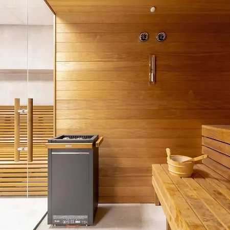Modern With Air Conditioning In Downtown By Renters * Krakow