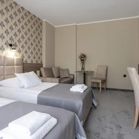 Maksymilian 3* Krakow