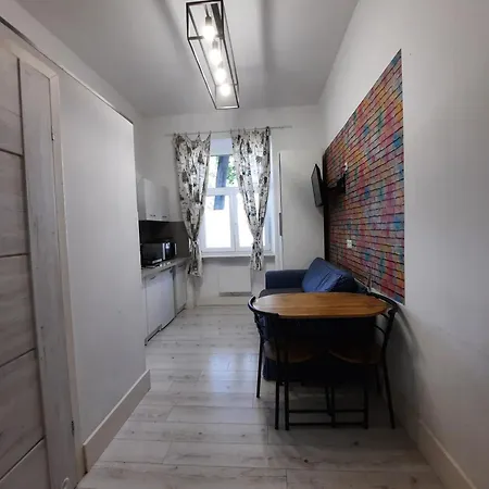 Lorf Hostel&coffee Hostel