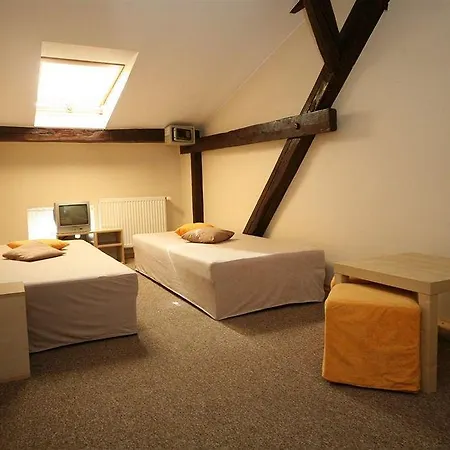 24 Hostel *