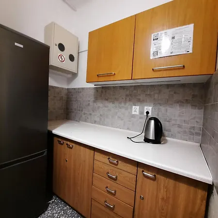 Lorf Hostel&apartments