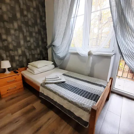 Lorf Hostel&apartments Cracóvia