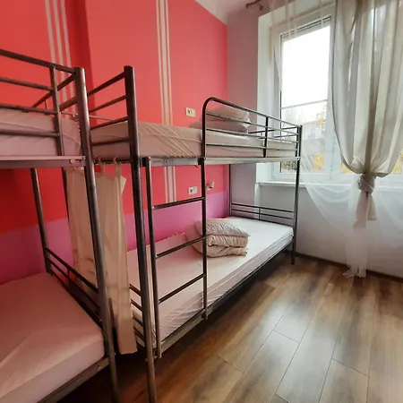 Lorf Hostel&apartments
