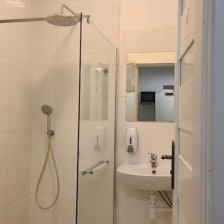 Albergue Lorf Hostel&apartments