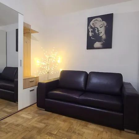 Albergue Lorf Hostel&apartments