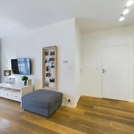 Apartment Go Rakowicka By Renters *