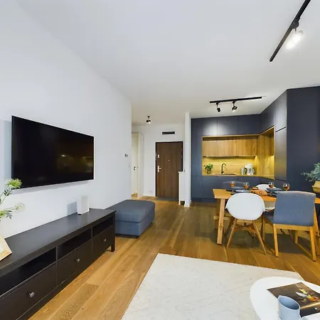 Go Rakowicka By Renters Apartment *