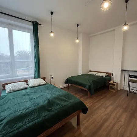 Homestay W94 *