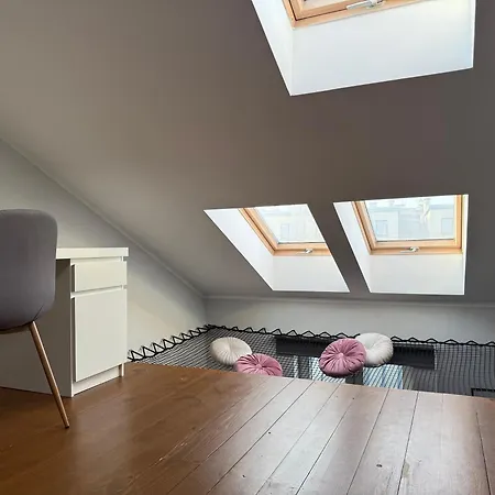 Corner House *
